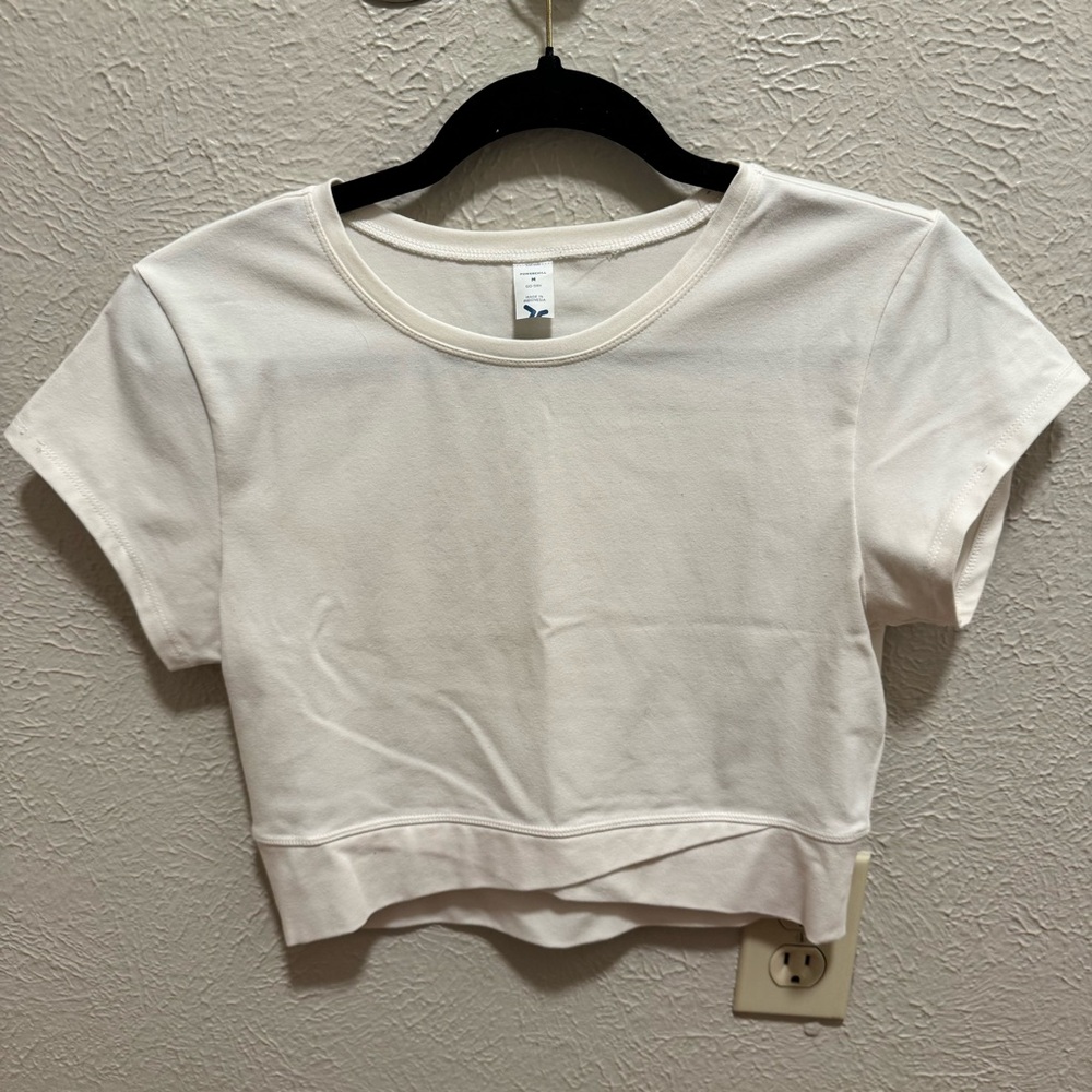 Old navy cropped workout top